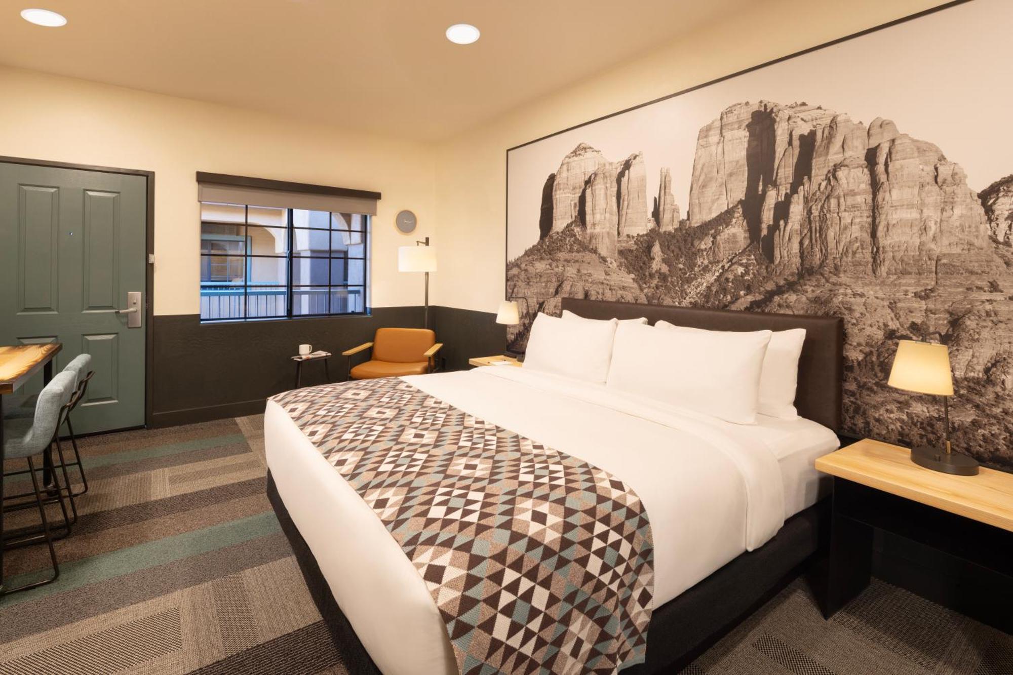 Mountain Modern Sedona Hotel 3*